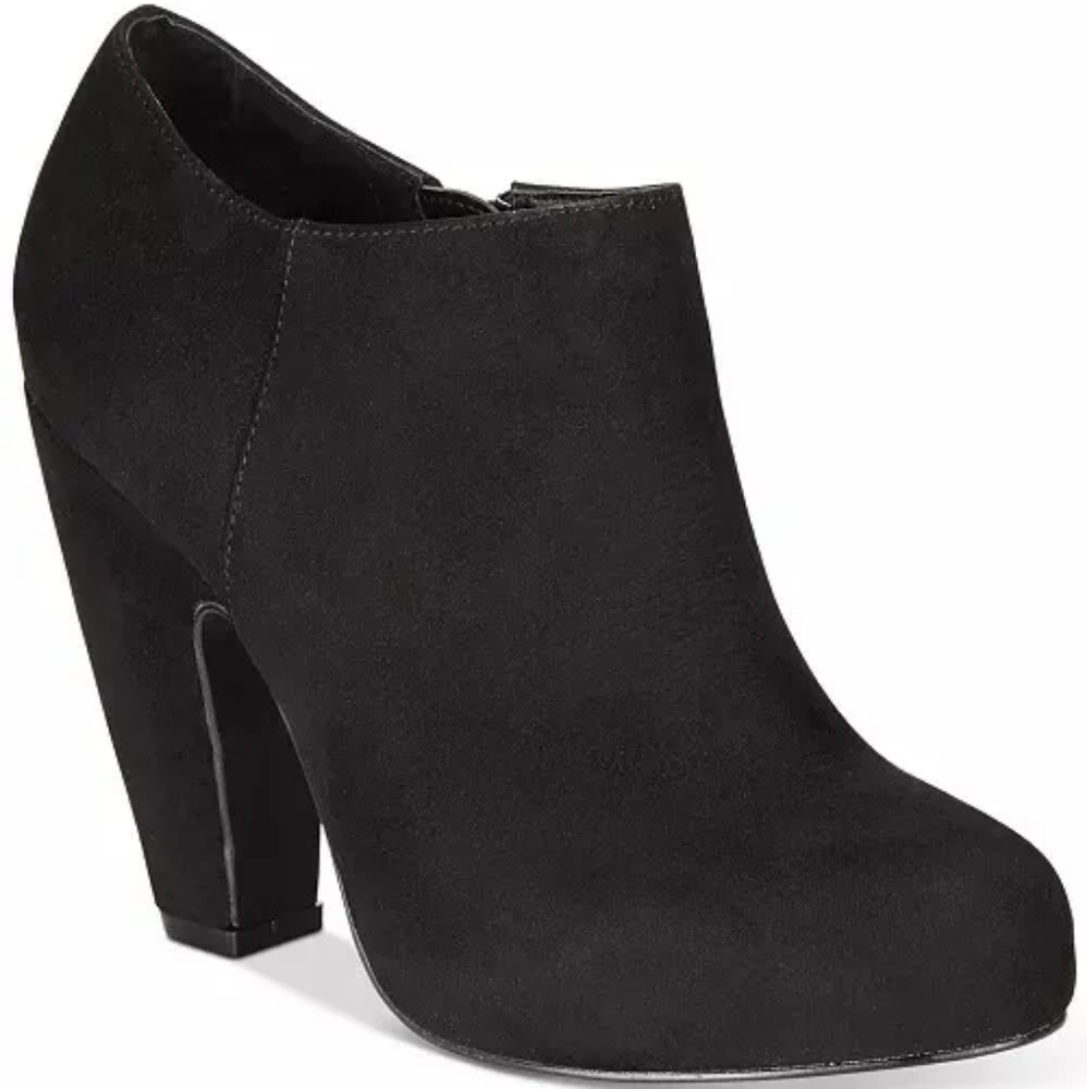 American rag black suede bootie Arajahaye